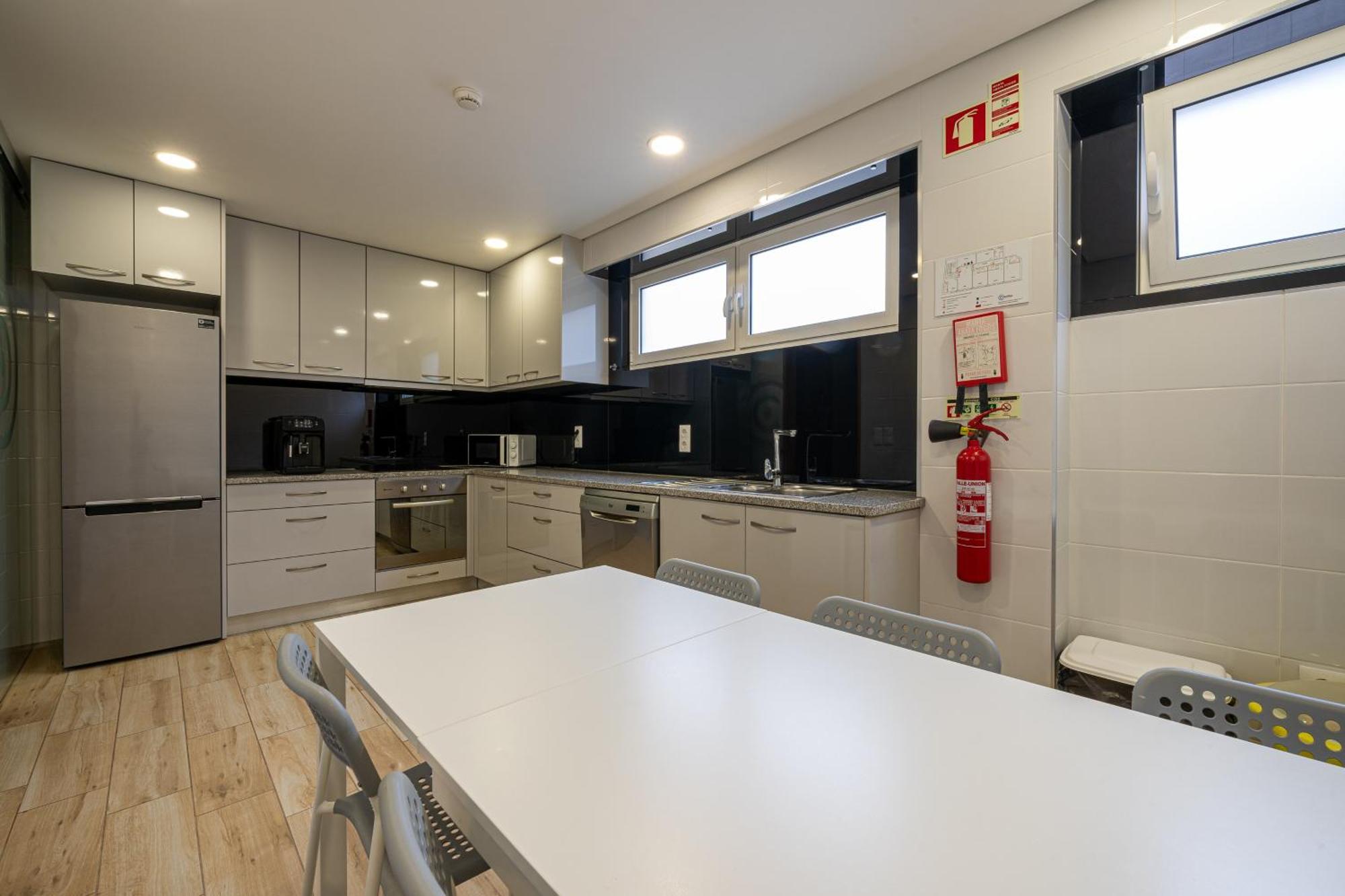 Central Suites São João da Madeira Exteriör bild
